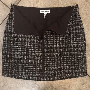 Dkny Black and White Tweed Front-Zip Mini Skirt